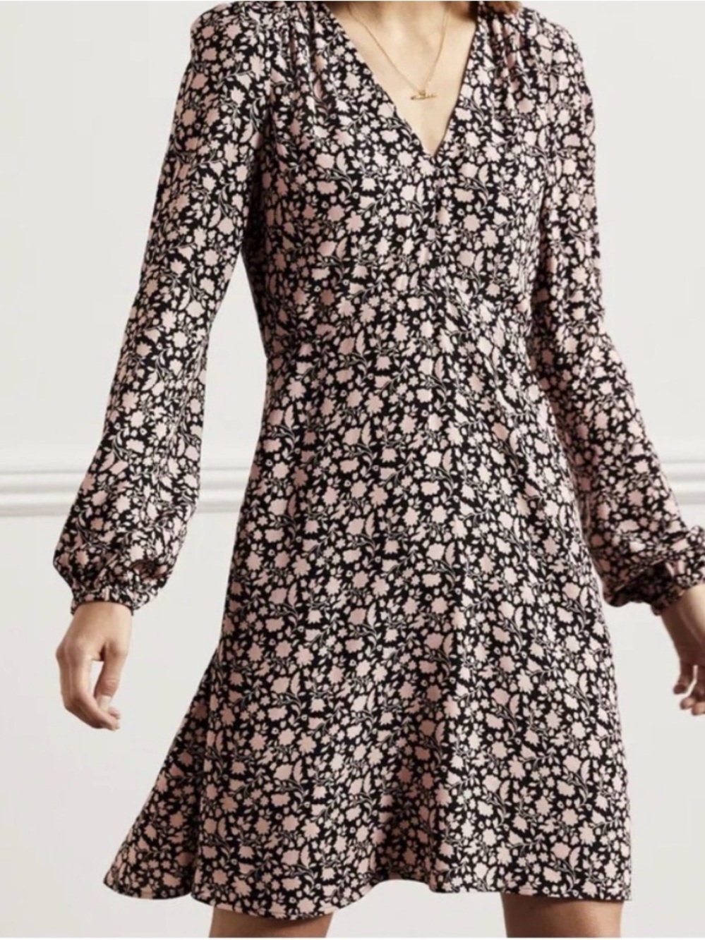 Boden Floral V-Neck Long Sleeve Tiered Dress in Black and Rose
